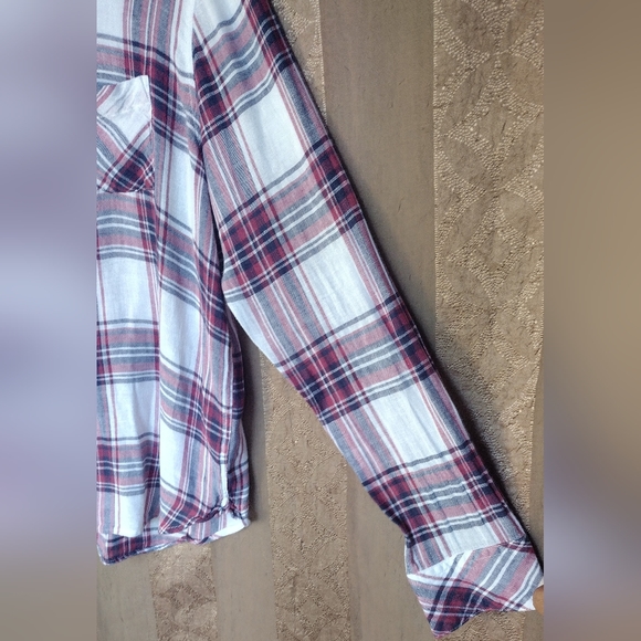 🏷 Rails Women's Top Charli Raspberry Coast White Button Down Shirt - Picture 3 of 14